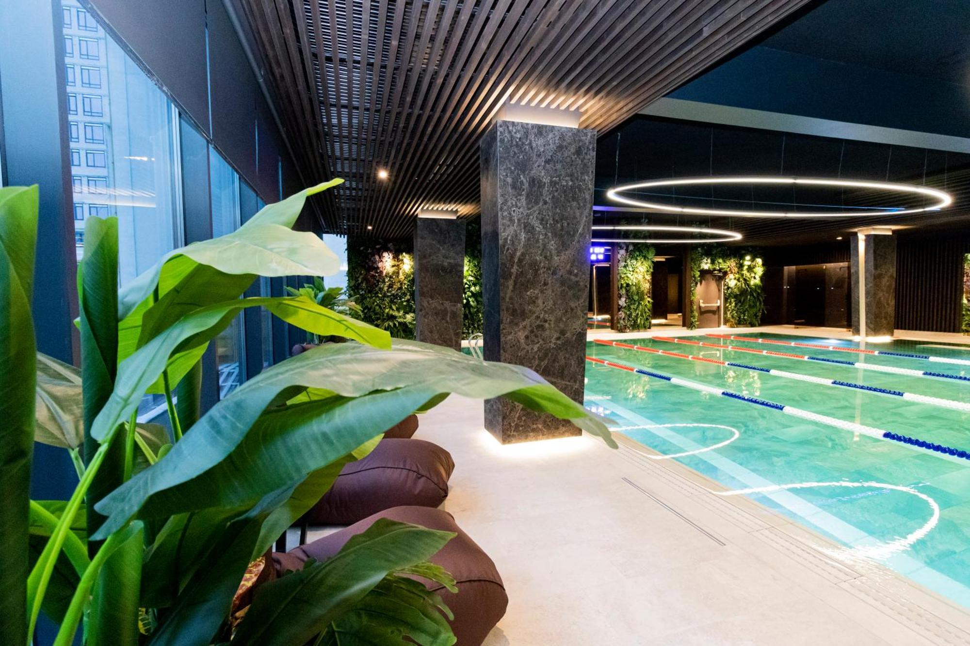 Tsunami Spa Hotel Dnipro Exterior foto